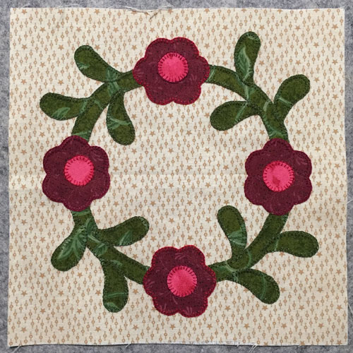 Appliqued block 08